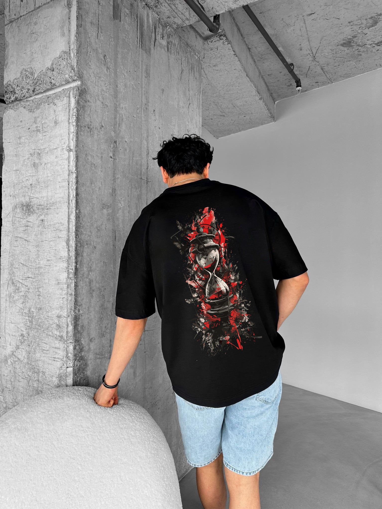 Black "The Last Hour" Printed Over size T-Shirt