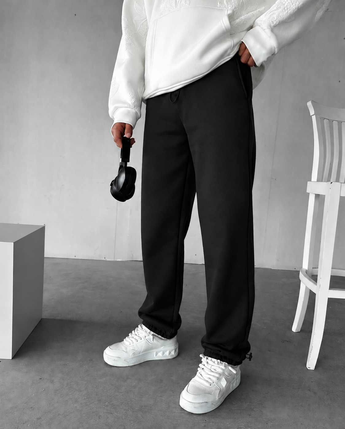 Black Premium Winter Sweatpants