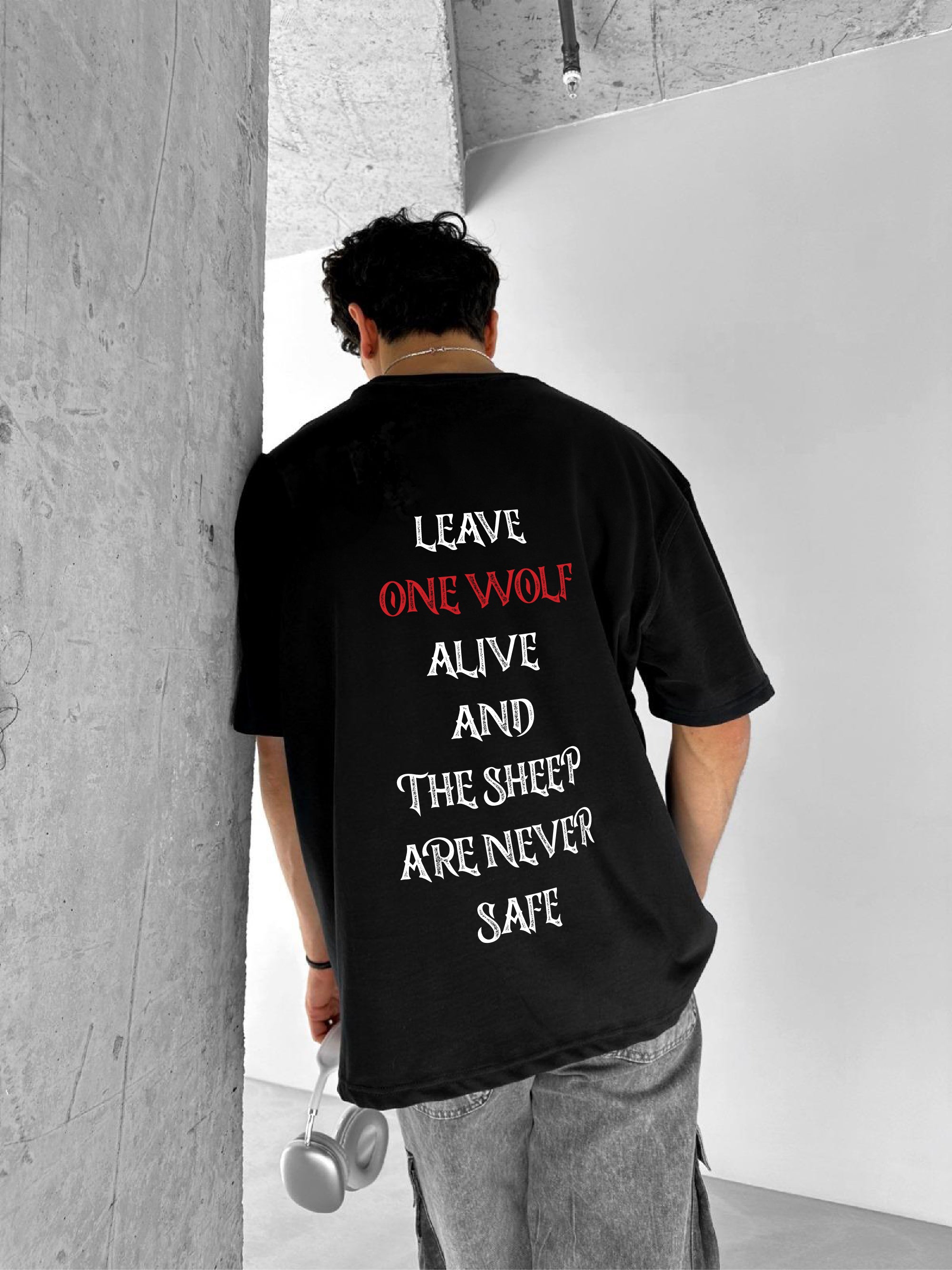 Black "Wolf" Printed Over size T-Shirt