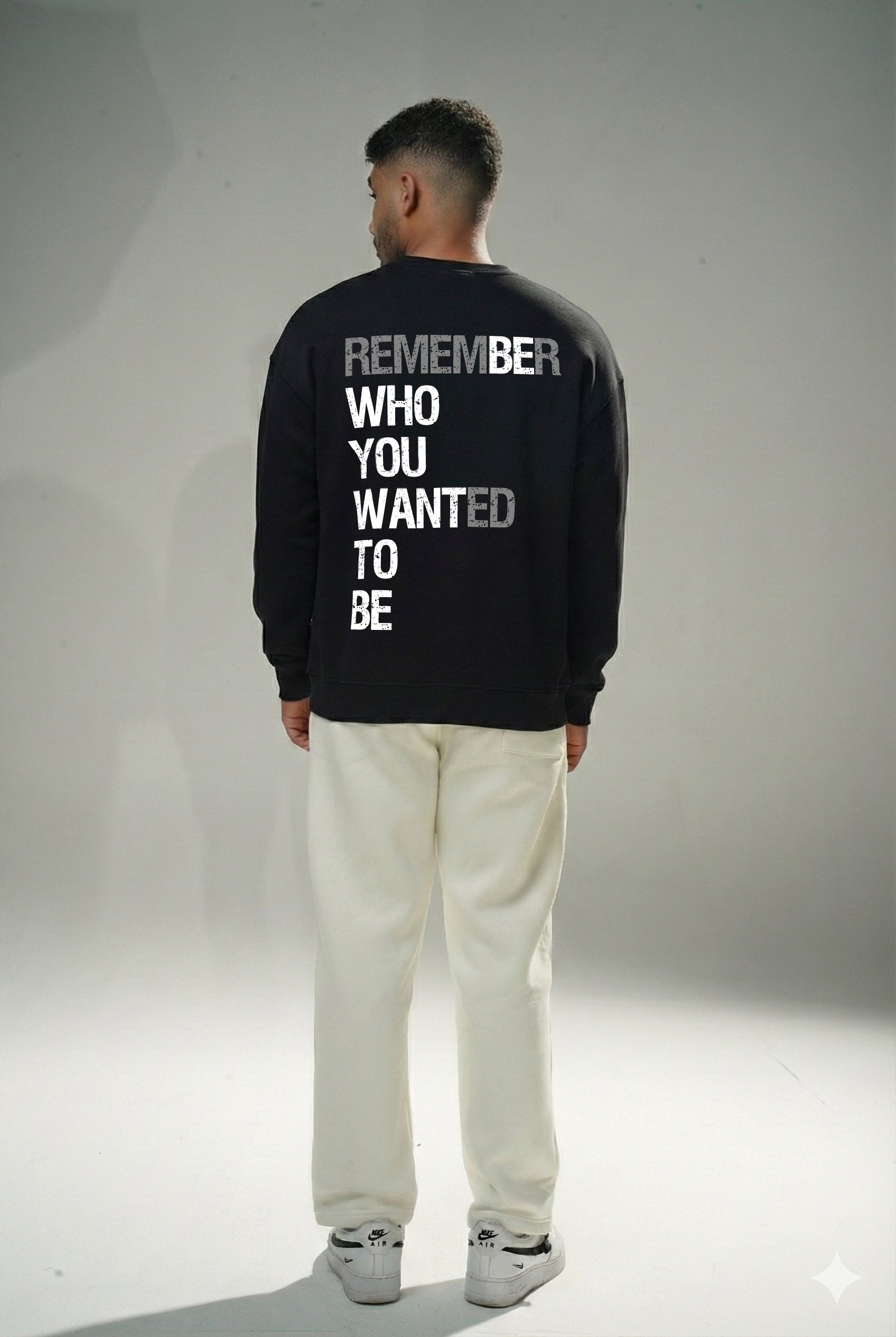 Black "Remember" Oversize Crew Neck Sweeter